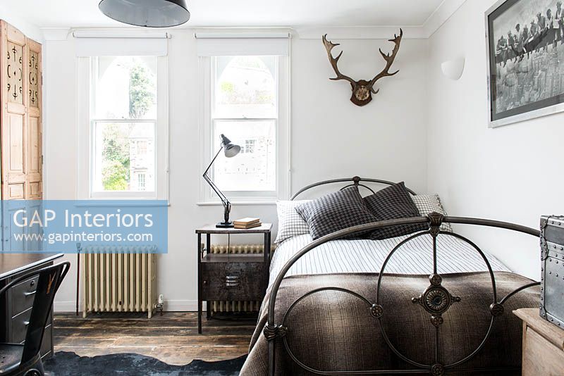 Bedroom with vintage furniture