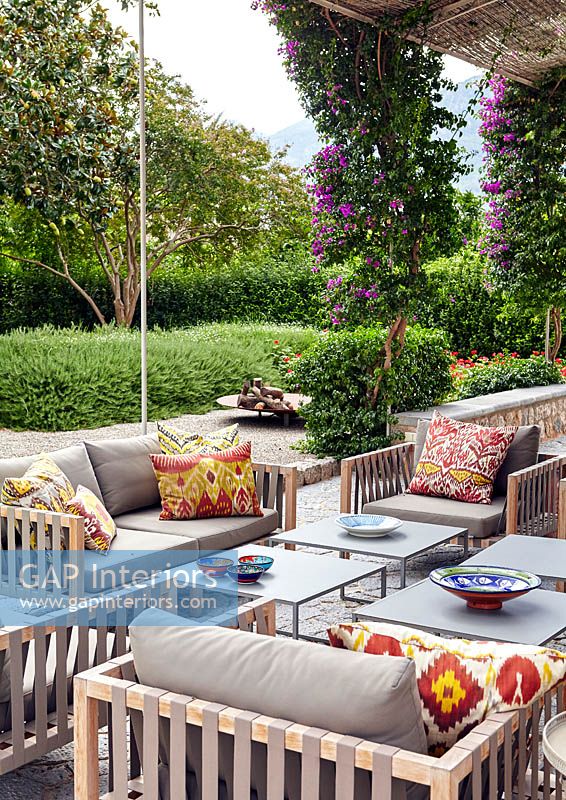 Seating area with colourful cushions