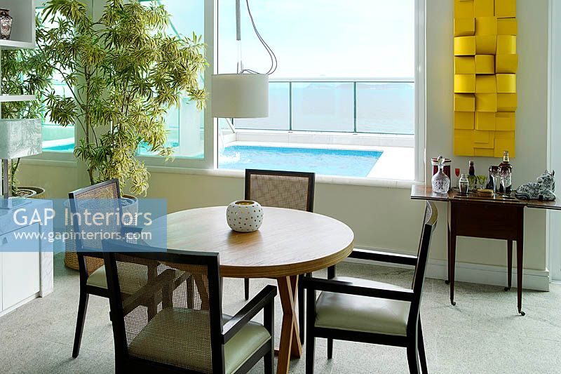 Dining area with sea view 