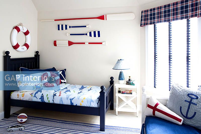 Nautical themed bedroom