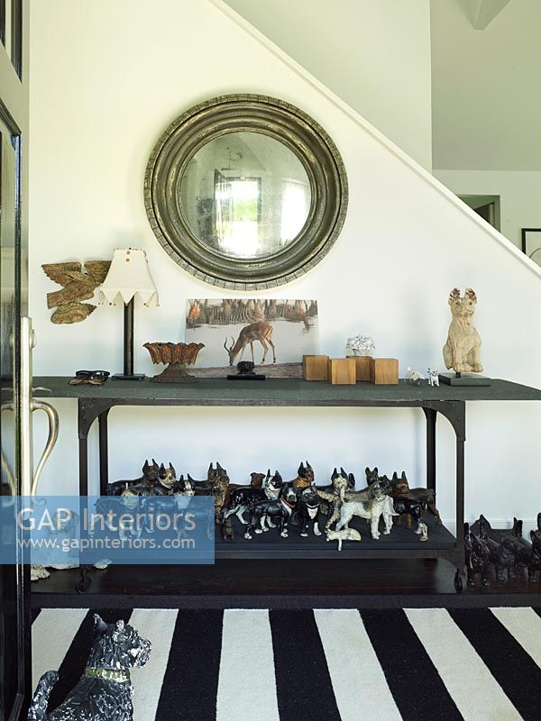 Accessories display on console table