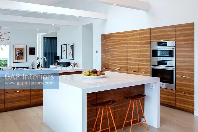 Modern wooden kitchen cabinets