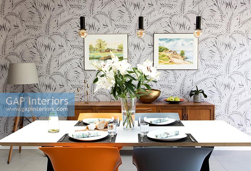 Retro dining room with feature wall 
