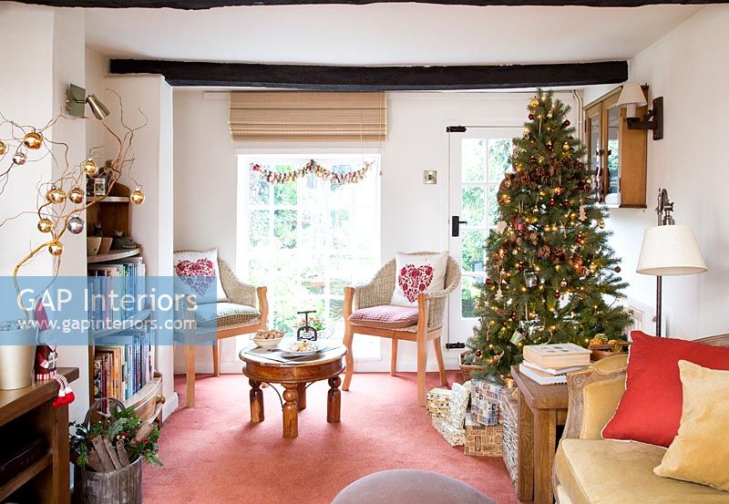 Christmas tree in cottage living room 