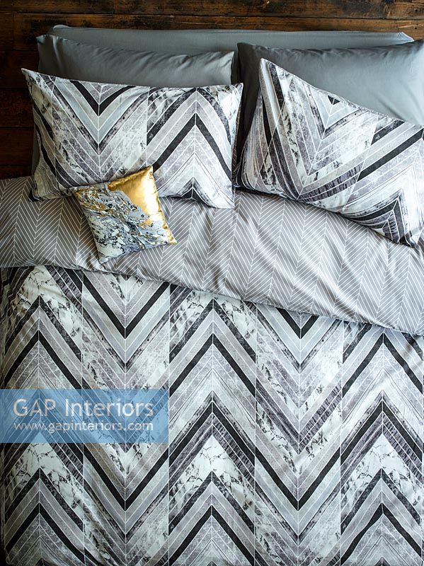 Grey patterned bedding 