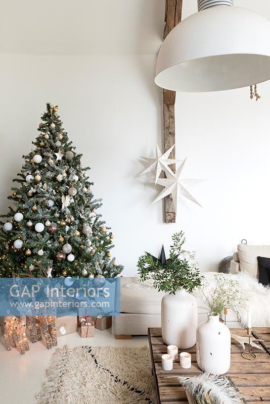 Modern country living room decorated for Christmas 