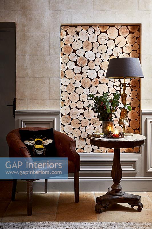 Feature wall - inlaid logs 