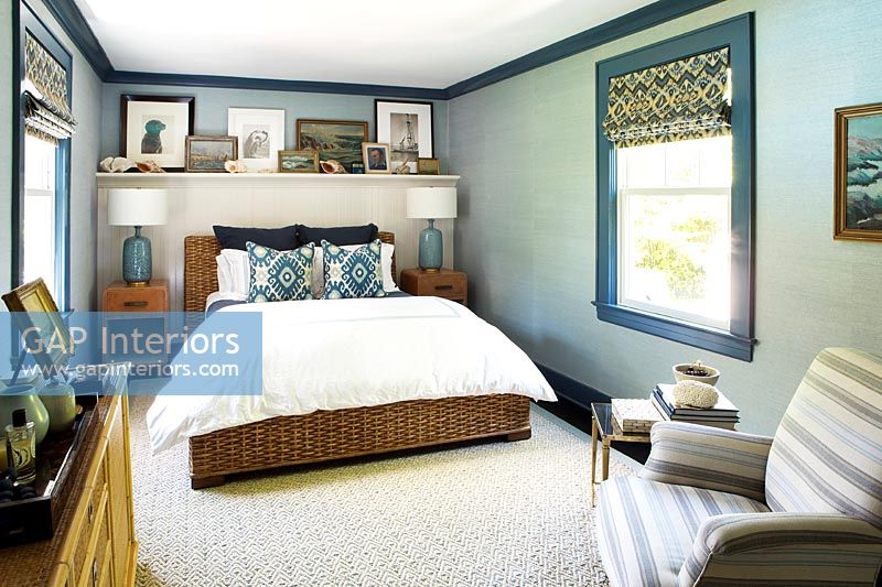 Cottage style bedroom