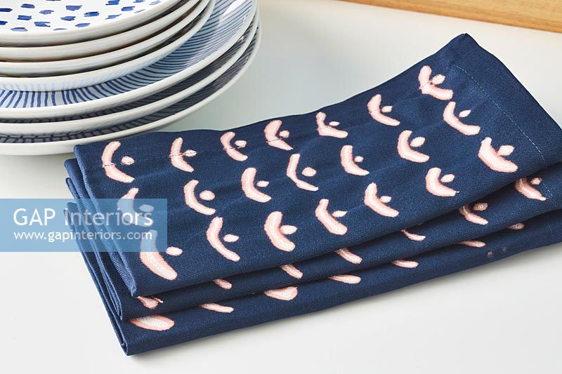 Patterned serviettes 