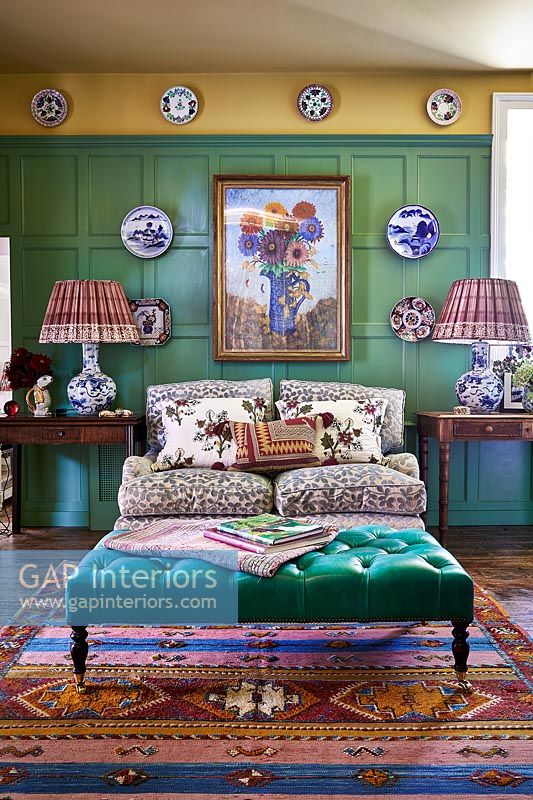 Country green living room 