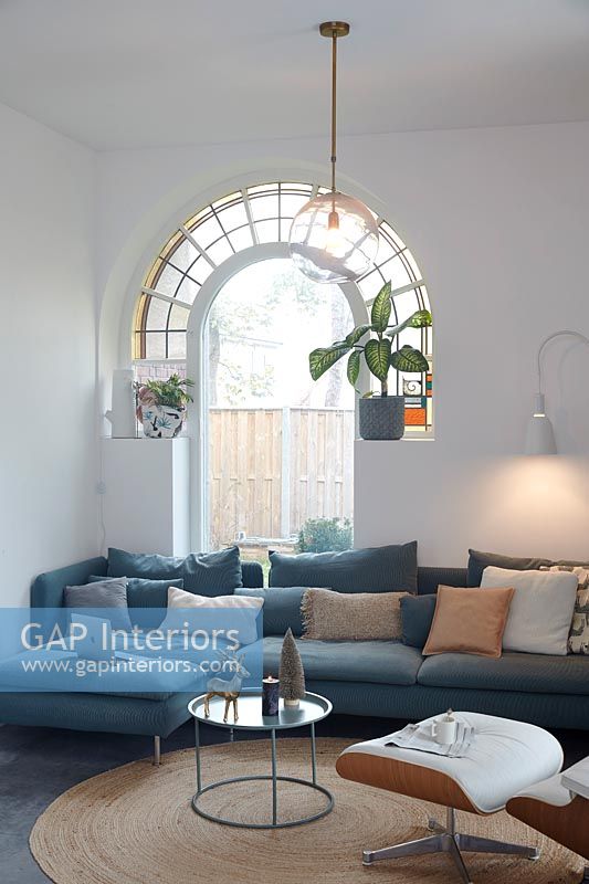 Arched window in modern living room 