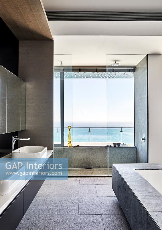 Modern bathroom with sea view 