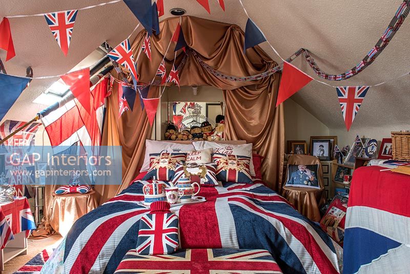 Bedroom decorated in Union Jack Flags 