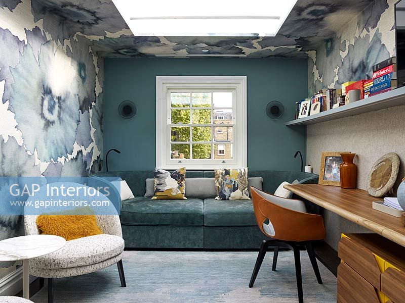 Modern study with decorative painted walls 