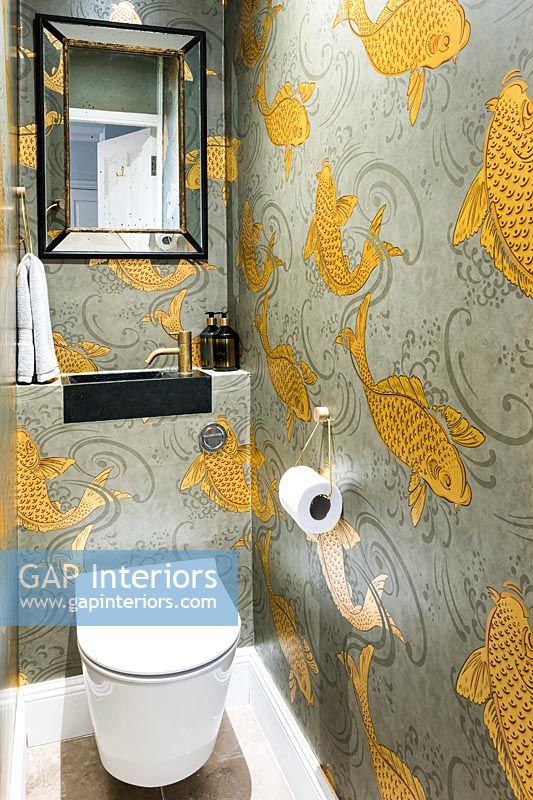 Decorative wallpaper in small bathroom - toilet 