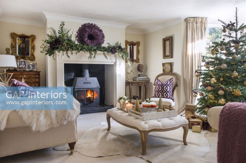 Classic style living room decorated for Christmas