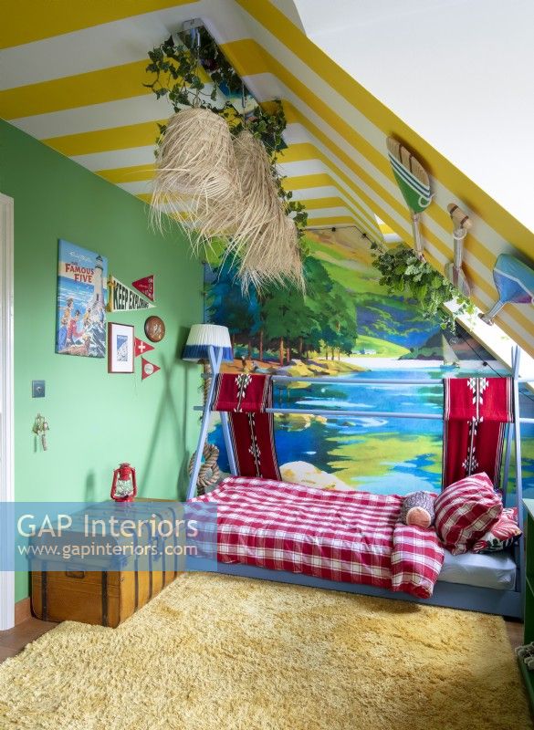 Tropical beach themed childrens bedroom