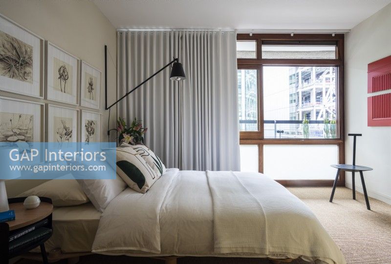 Bedroom in Barbican Apartment 