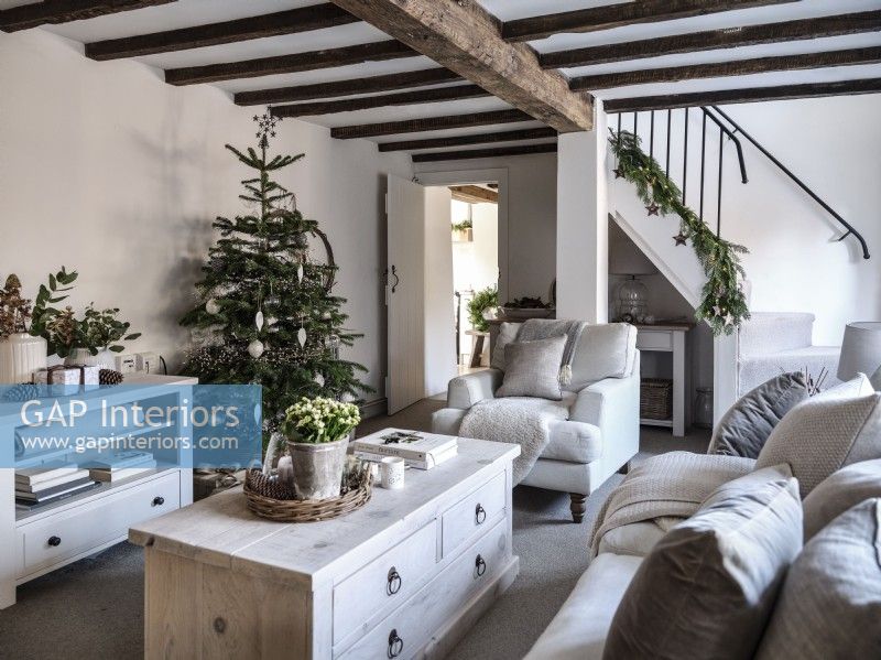 Scandi cottage style Living room 