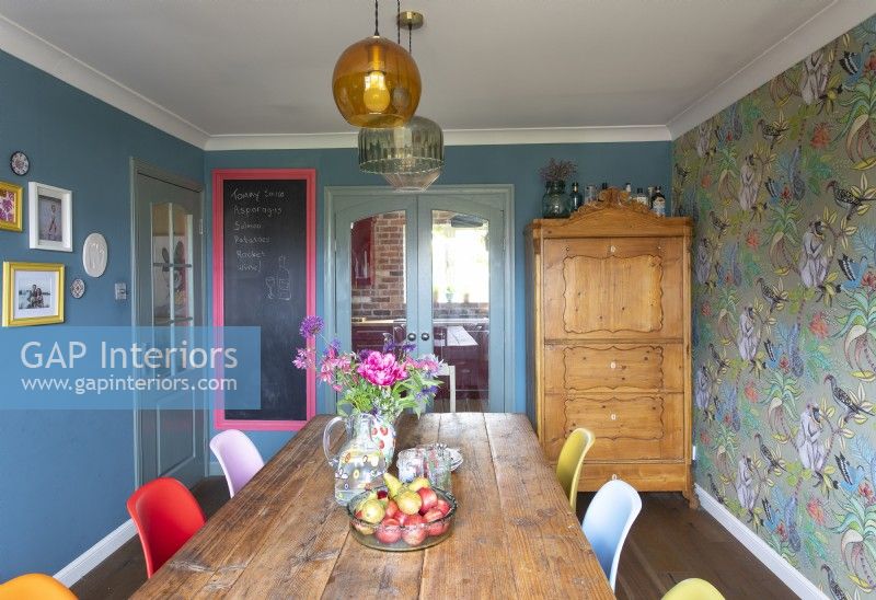 Colourfully eclectic dining room