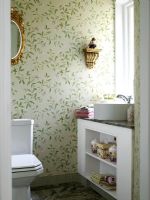 Classic bathroom with floral wallpaper 