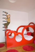 Modern childrens room with Tin Tin mural 