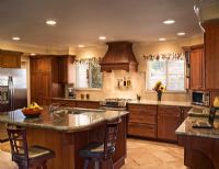 Traditional kitchen with stools at breakfast bar