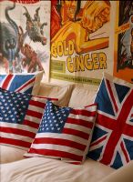 US and UK flag cushions