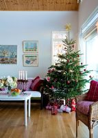 Living room with Christmas decorations
