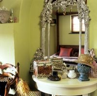 Eclectic dressing table