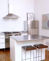 Modern white and silver kitchen 