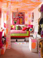 Childs bedroom decorated with pineapple motif