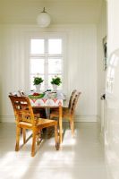 White country dining room