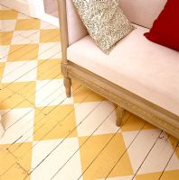 Floorboards painted with checkered patterns 