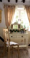 Country dressing table and chair 