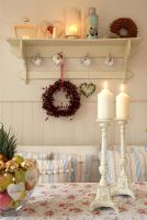 Dining table with Christmas decorations