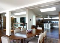 Modern open plan dining room and kitchen 