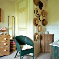 Country bathroom furniture
