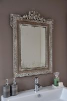 Modern bathroom mirror