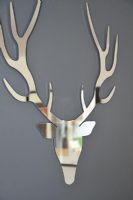 Mirrored reindeer motif