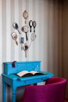 Dressing table and collection of mirrors