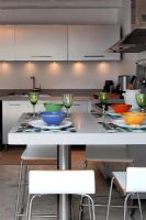 Contemporary kitchen furniture 