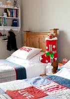 Childrens bedroom decorated for Christmas