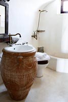 Traditional bathroom