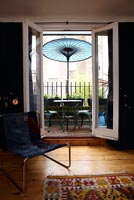 French doors to roof terrace