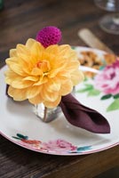 Place setting with Dahlias