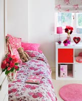 Girl's bedroom decorated with Roses and Dahlias