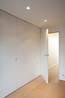 Contemporary fitted wardrobes