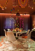 Retro dining room decorated for Christmas