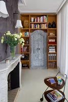 Modern bookcase as feature wall